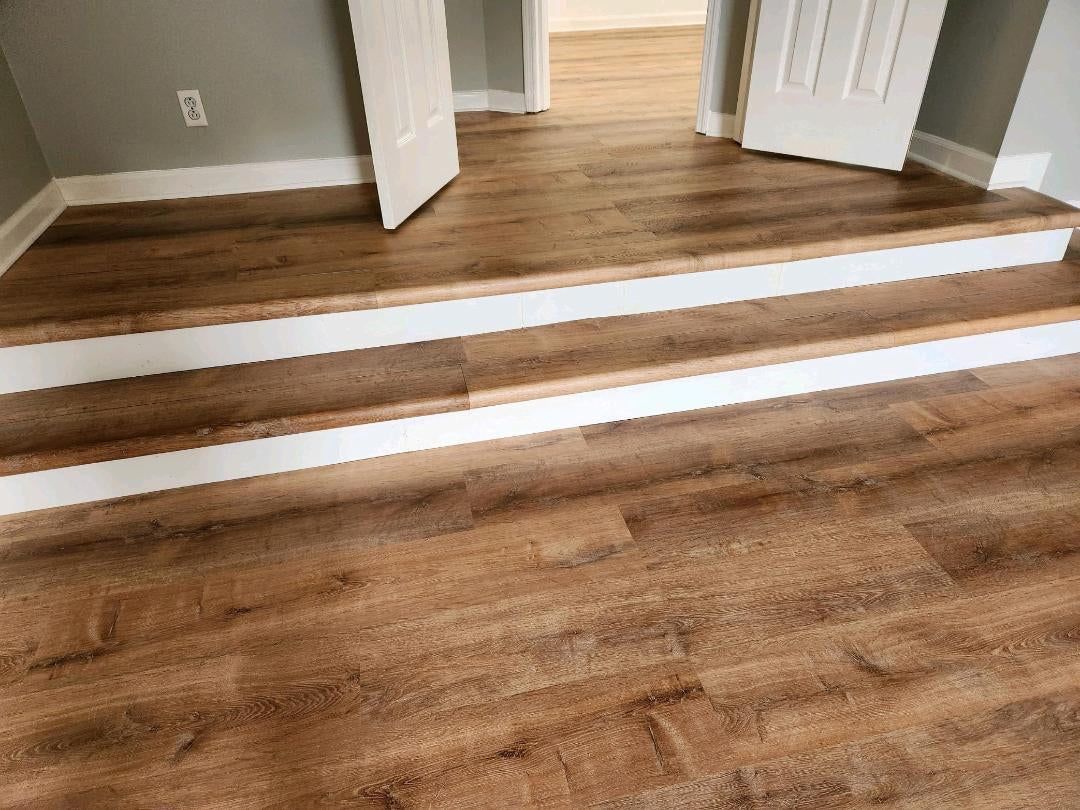Gallery – Luxury Vinyl Treads